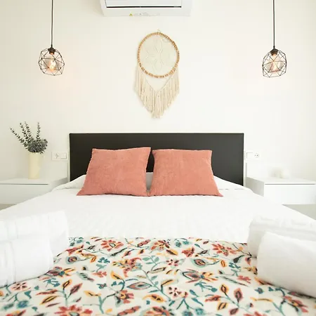 Gozamena 168 Private Heated Pool Optional