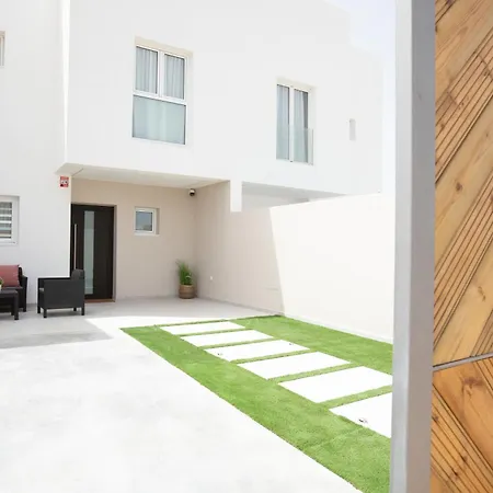 Gozamena 168 Private Heated Pool And Jacuzzy * Corralejo