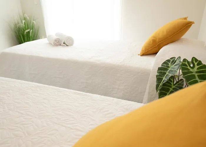 Gozamena 168 Private Heated Pool And Jacuzzy